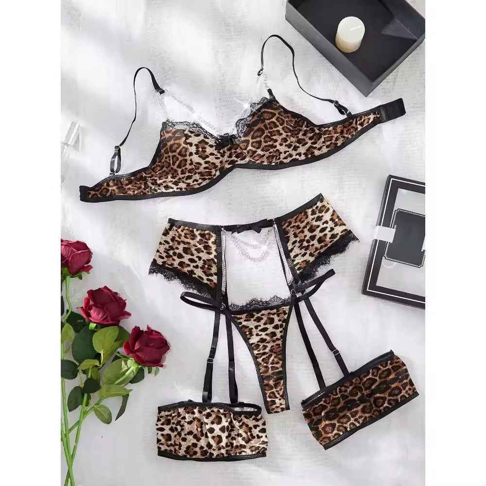 Cheetah Print Garter Set