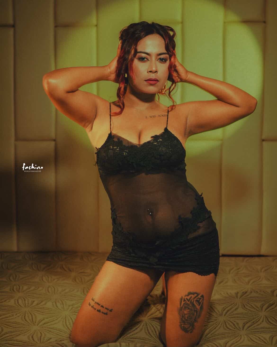 Soft Sin lace Dress